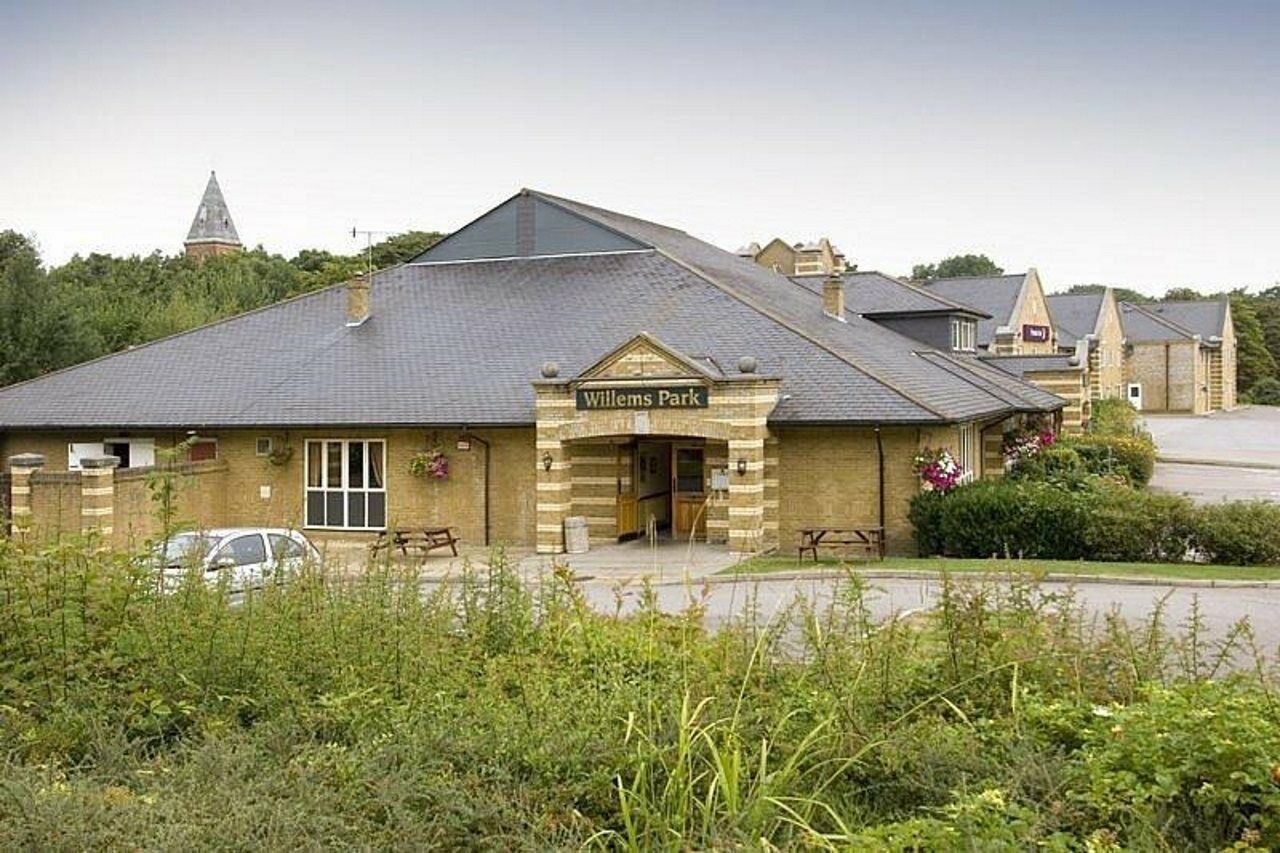 Premier Inn Aldershot Luaran gambar
